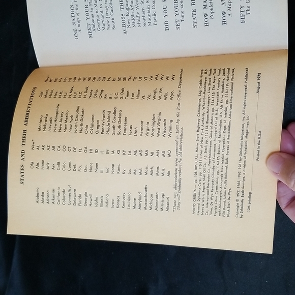 📚🇺🇲VINTAGE AMERICAN BOOKS - Picture 12 of 16